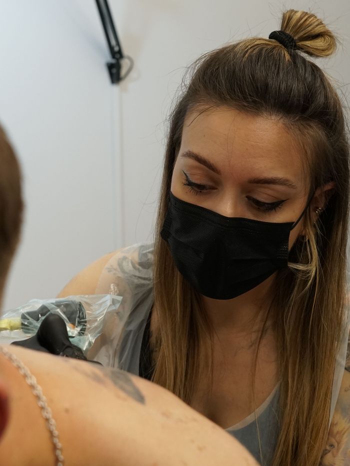 Rosanna Cafarella al lavoro